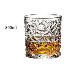Lade das Bild in den Galerie-Viewer, Whisky Gläser
