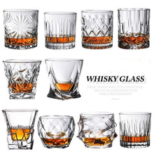 Lade das Bild in den Galerie-Viewer, Whisky Gläser
