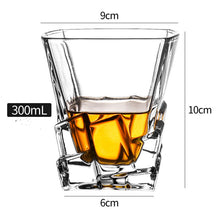 Lade das Bild in den Galerie-Viewer, Whisky Gläser

