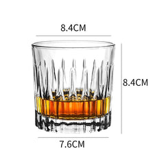 Lade das Bild in den Galerie-Viewer, Whiskey Gläser
