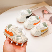 Lade das Bild in den Galerie-Viewer, Anti-Rutsch Baby Sandalen
