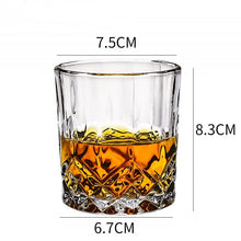 Lade das Bild in den Galerie-Viewer, Whiskey Gläser
